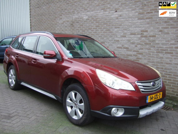 Subaru Outback 2.5i Exclusive - Stoelverwarming - Schuifdak -